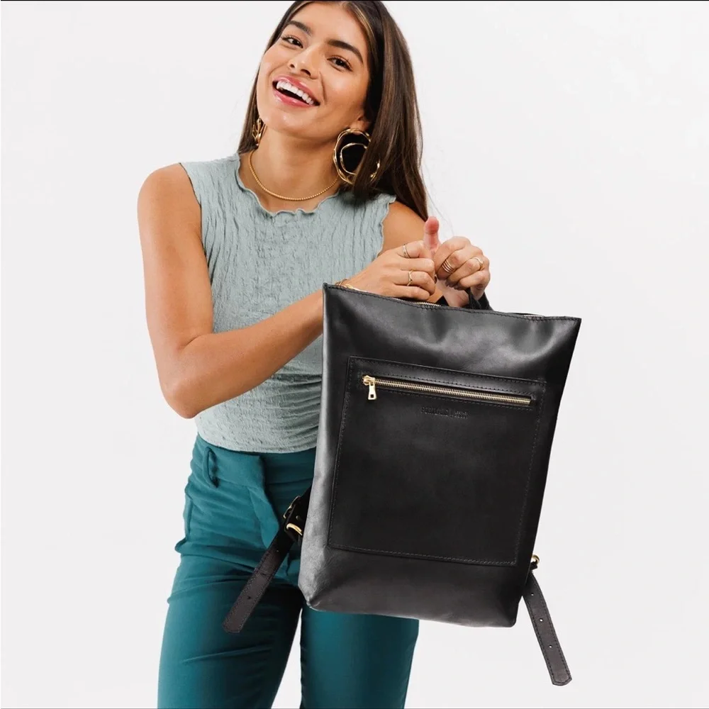 Portland Leather goods Black Leather laptop Backpack - Picture 3 of 5